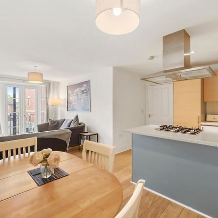 Luxnightzz - Two Bed - Close To North Station And Hospital Colchester Buitenkant foto