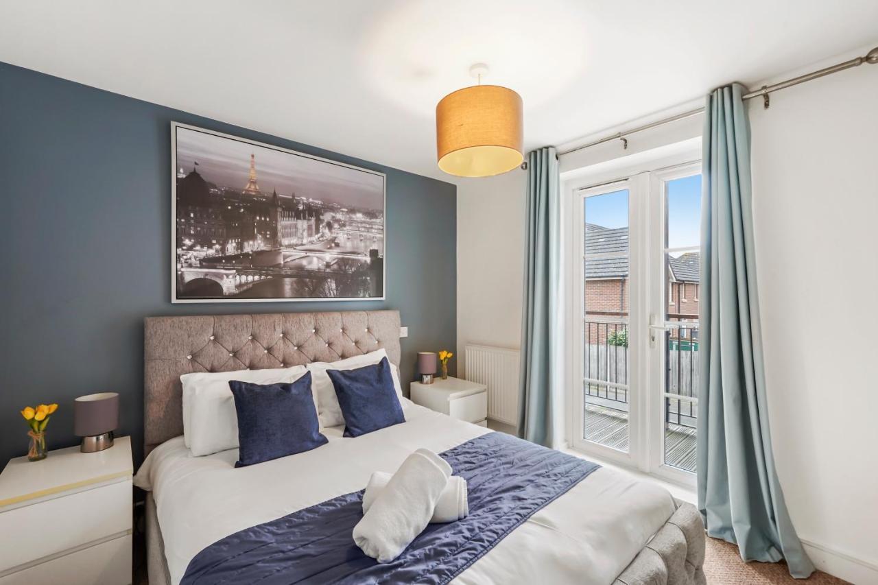 Luxnightzz - Two Bed - Close To North Station And Hospital Colchester Buitenkant foto
